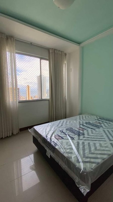 APARTAMENTO 2 QUARTOS VARANDA VISTA MAR NASCENTE DEPENDÊNCIA GARAGEM À VENDA NA BARRA! Avenida Princesa Isabel Salvador - 