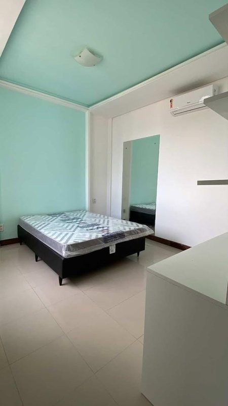 APARTAMENTO 2 QUARTOS VARANDA VISTA MAR NASCENTE DEPENDÊNCIA GARAGEM À VENDA NA BARRA! Avenida Princesa Isabel Salvador - 