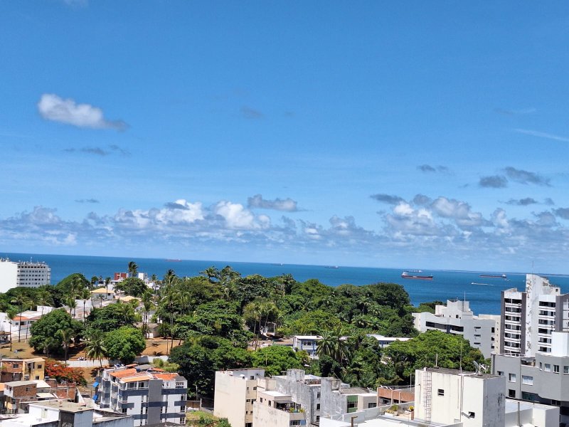 APARTAMENTO 2 QUARTOS VARANDA VISTA MAR NASCENTE DEPENDÊNCIA GARAGEM À VENDA NA BARRA! Avenida Princesa Isabel Salvador - 