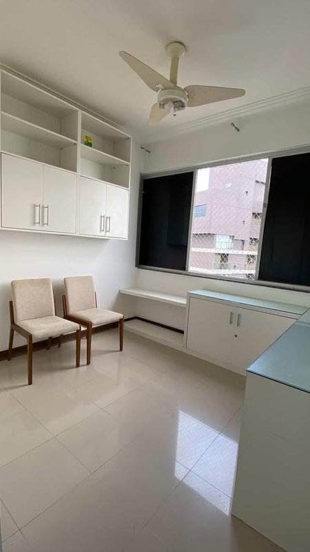 APARTAMENTO 2 QUARTOS VARANDA VISTA MAR NASCENTE DEPENDÊNCIA GARAGEM À VENDA NA BARRA! Avenida Princesa Isabel Salvador - 