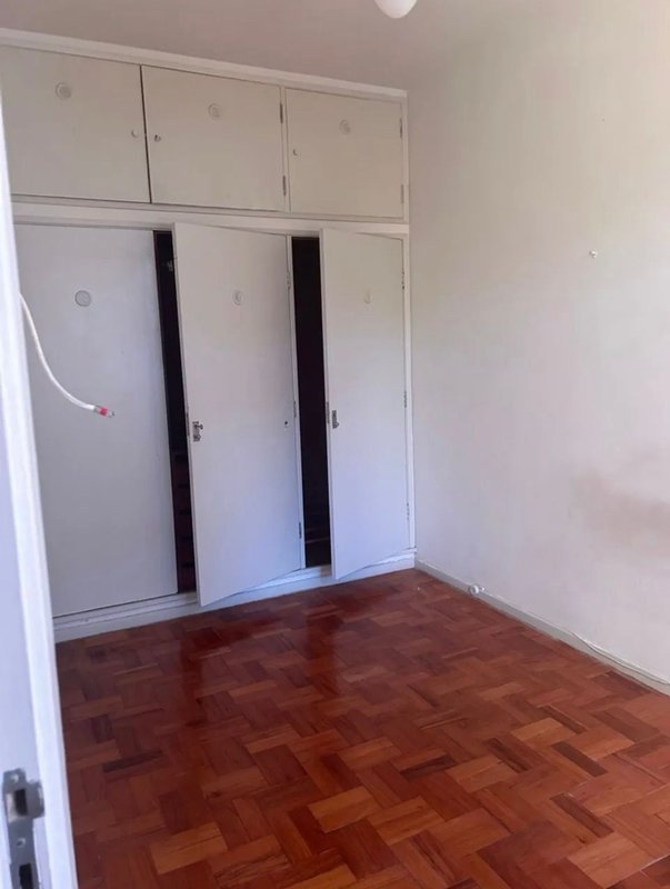 DOIS QUARTOS NA BARRA COM DEPENDENCIA PARA  ALUGAR Rua Afonso Celso Salvador - 