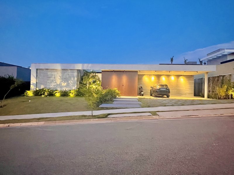CASA TÉRREA ESPETACULAR EM SAINT PATRICK Alameda Notre-Dame Sorocaba - 