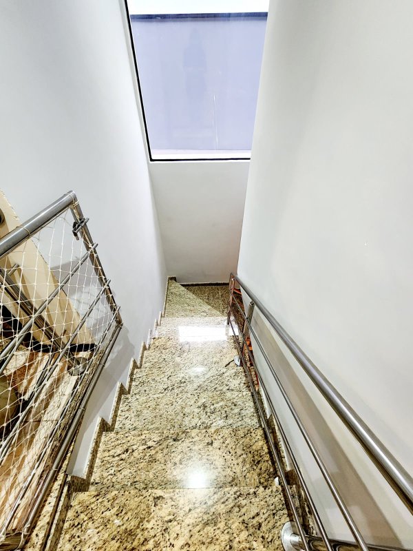 Venda casa de condomínio alto padrão Rua Sabiá Santana de Parnaíba - 