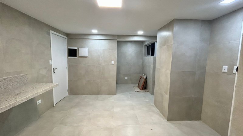 Apartamento à venda com 3 quartos sendo uma suíte, 120m² área útil por R$ 850.000,00 Rua Setúbal Recife - 