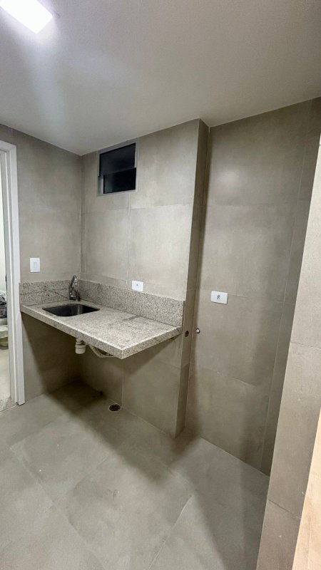Apartamento à venda com 3 quartos sendo uma suíte, 120m² área útil por R$ 850.000,00 Rua Setúbal Recife - 