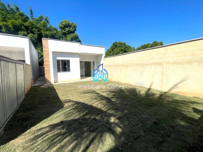 Casa com 2 dormitórios por apenas R$208,000 Rua José Delgado Martins CACHOEIRAS DE MACACU - 