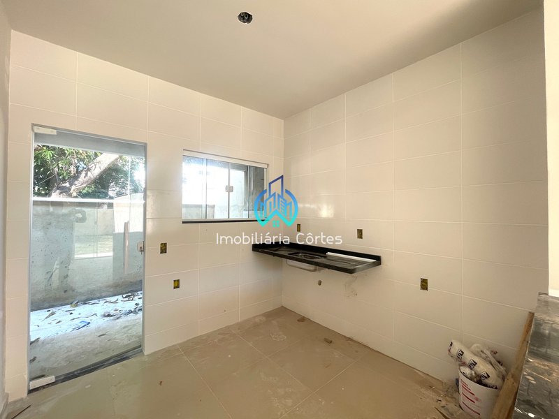 Casa com 2 dormitórios por apenas R$208,000 Rua José Delgado Martins CACHOEIRAS DE MACACU - 