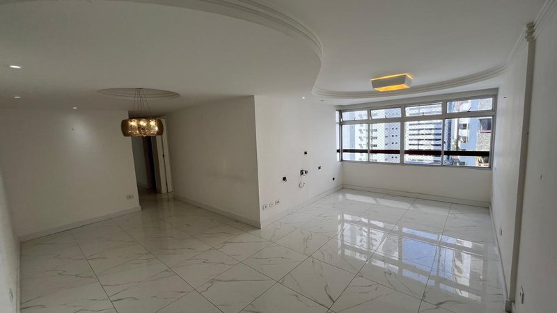 Apartamento à venda com 3 quartos sendo uma suíte, 95m² área útil por R$ 500.000,00 Rua Desembargador João Paes Recife - 
