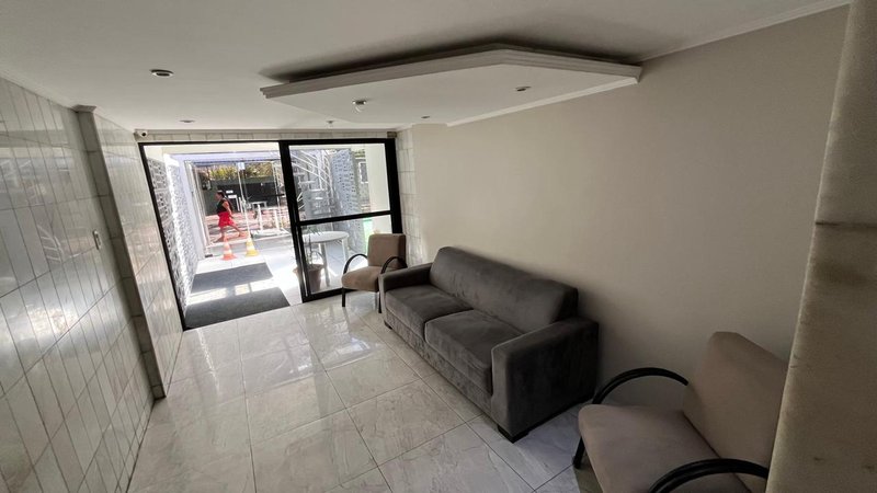 Apartamento à venda com 3 quartos sendo uma suíte, 95m² área útil por R$ 500.000,00 Rua Desembargador João Paes Recife - 