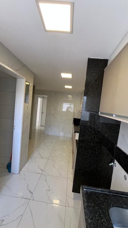 Apartamento à venda com 3 quartos sendo uma suíte, 95m² área útil por R$ 500.000,00 Rua Desembargador João Paes Recife - 
