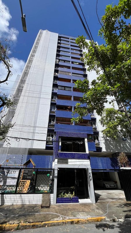 Apartamento à venda com 3 quartos sendo uma suíte, 95m² área útil por R$ 500.000,00 Rua Desembargador João Paes Recife - 