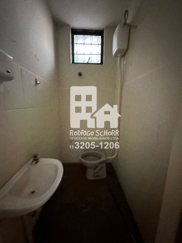 Não perca essa oportunidade! Sala Comercial para Alugar em frente a praça airton senna Rua Sete de Setembro Tatuí - 
