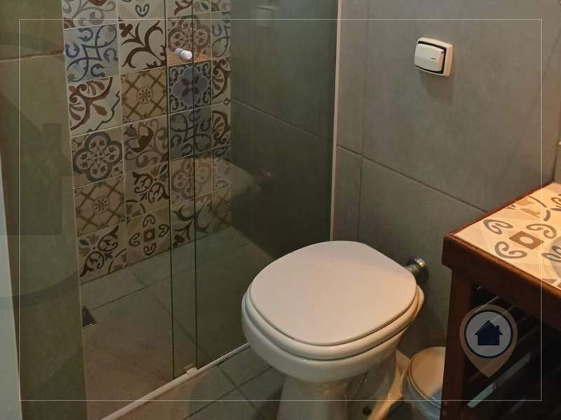 SOBRADO À VENDA COM 98 M² | 2 QUARTOS | 1 SUÍTE | 2 BANHEIROS | 2 VAGAS | CENTRO/GRU! Rua Soldado Antônio Agostinho Martins Guarulhos - 
