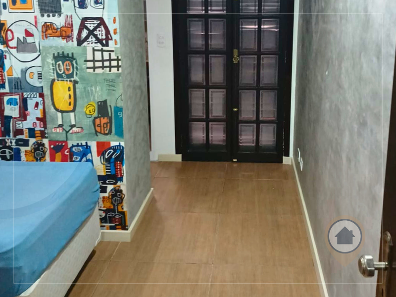 SOBRADO À VENDA COM 98 M² | 2 QUARTOS | 1 SUÍTE | 2 BANHEIROS | 2 VAGAS | CENTRO/GRU! Rua Soldado Antônio Agostinho Martins Guarulhos - 