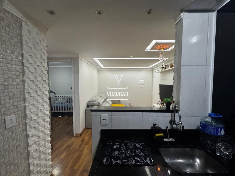 Apartamento 2 dormitórios + 1 vaga de garagem - Guarulhos - 