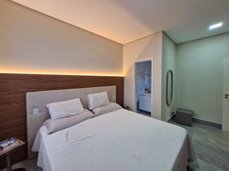🏡 Casa Térrea Moderna em Condomínio – 3 Suítes | Pronta para Morar | Excelente Valor! - Campinas - 