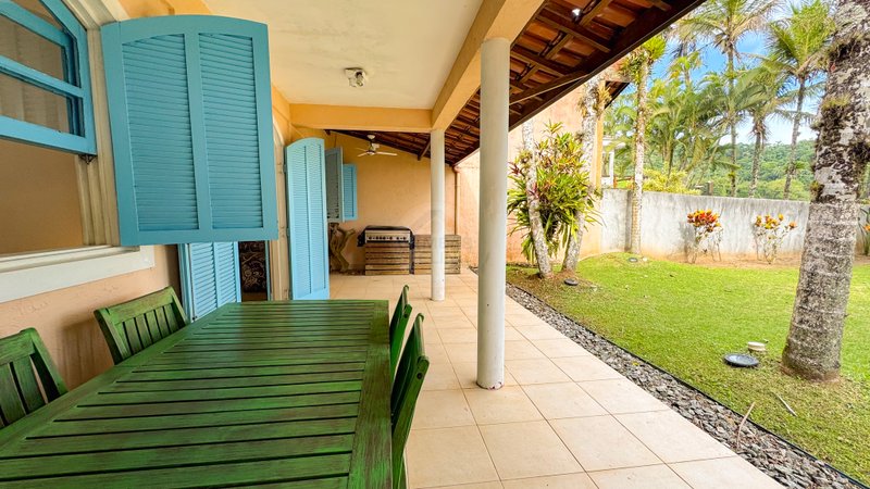 Linda casa frente ao rio na Praia Barra do Una - À VENDA Magno Passos Bitencourt São Sebastião - 
