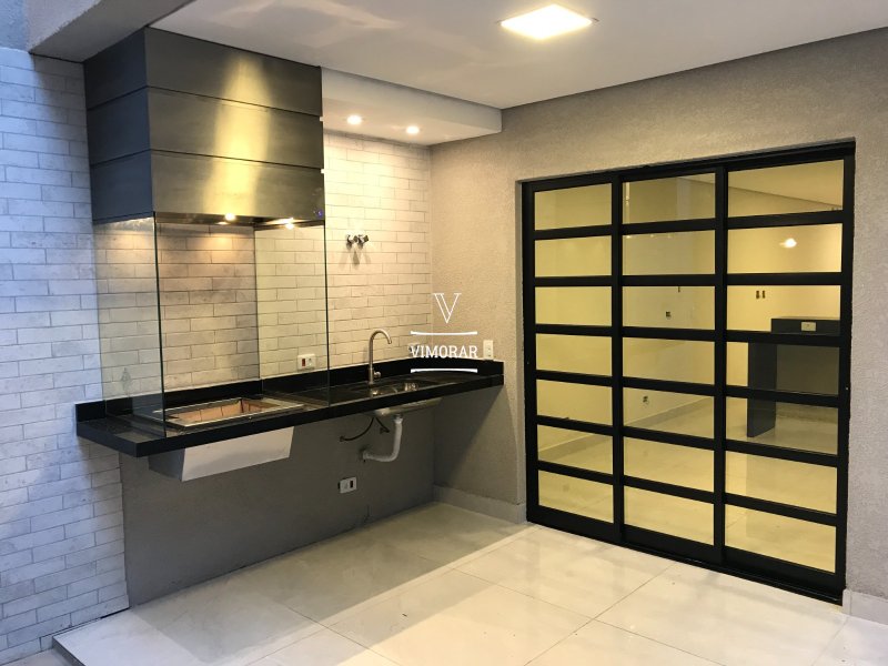 Sobrado 3 suítes + 3 vagas de garagem - Guarulhos - 