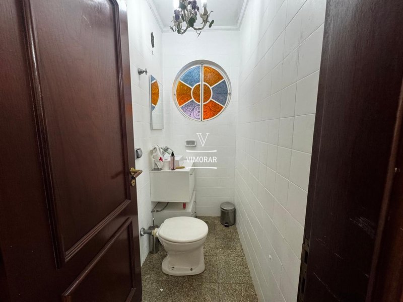 Sobrado 4 dormitórios sendo 3 suítes + piscina - São Paulo - 