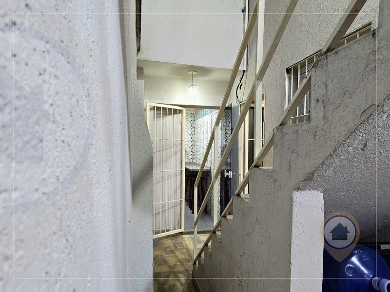 SOBRADO COMERCIAL À VENDA COM 250 M² | 11 SALAS | 4 BANHEIROS | 2 VAGAS | JD STA MENA/GRU! - Guarulhos - 