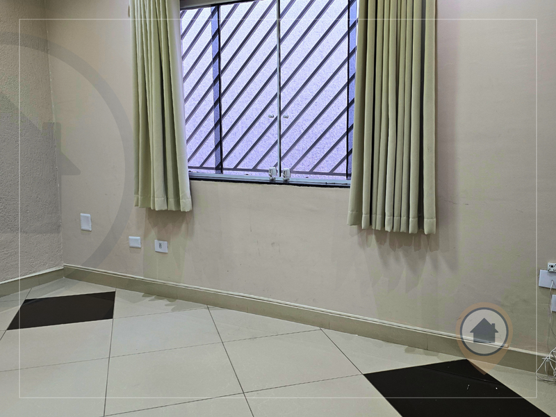 SOBRADO COMERCIAL À VENDA COM 250 M² | 11 SALAS | 4 BANHEIROS | 2 VAGAS | JD STA MENA/GRU! - Guarulhos - 