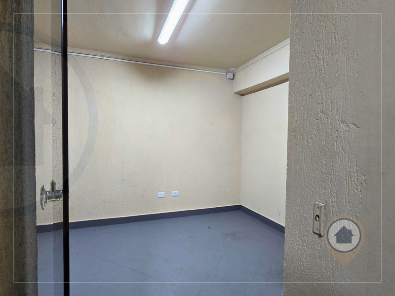 SOBRADO COMERCIAL À VENDA COM 250 M² | 11 SALAS | 4 BANHEIROS | 2 VAGAS | JD STA MENA/GRU! - Guarulhos - 