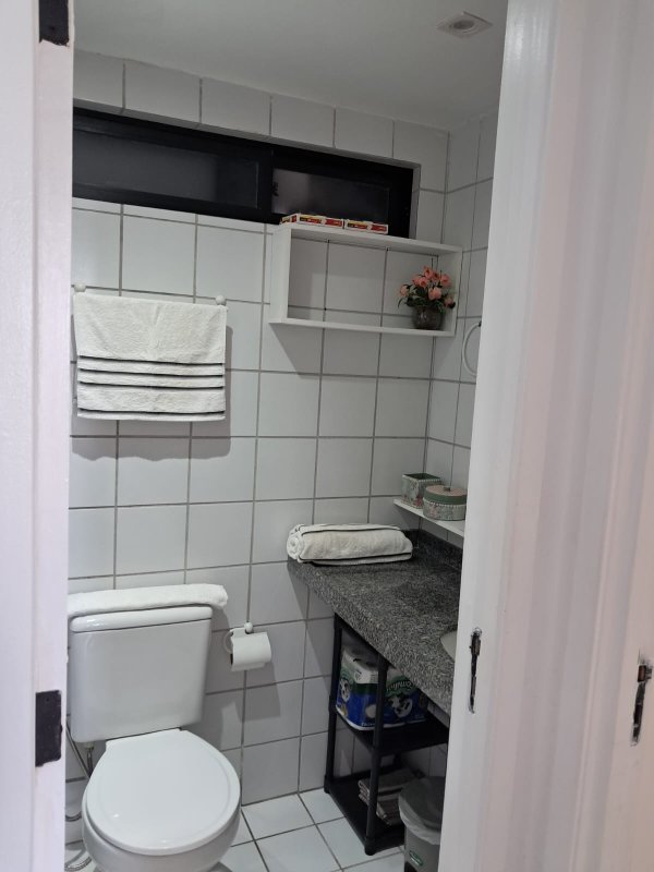 Apartamento à venda com 3 quartos sendo uma suíte, 80m² área útil por R$ 510.000,00 Rua Agenor Lopes Recife - 