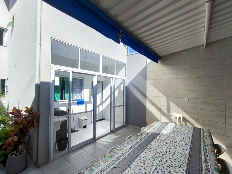 Sobrado com 3 Dormitórios e Espaço Gourmet no Loteamento Alvorada - Mogi das Cruzes - 