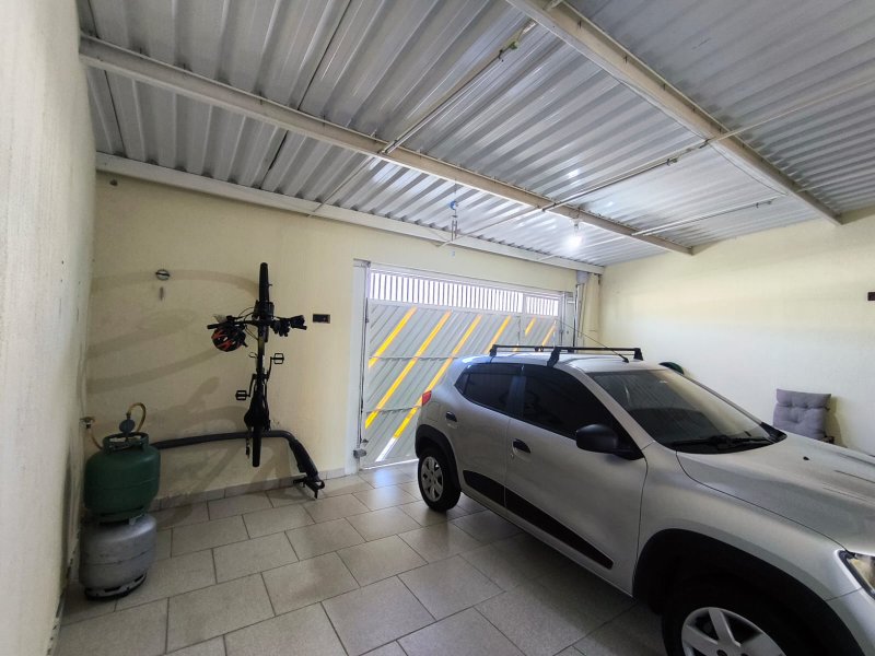 Sobrado com 3 Dormitórios e Espaço Gourmet no Loteamento Alvorada - Mogi das Cruzes - 