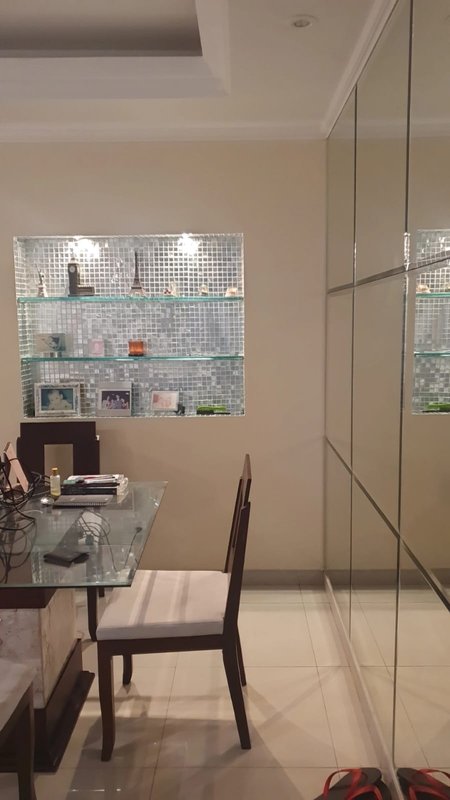 Apartamento à venda com 3 quartos sendo uma suíte, 140m² área útil por R$ 830.000,00 Avenida Engenheiro Domingos Ferreira Recife - 