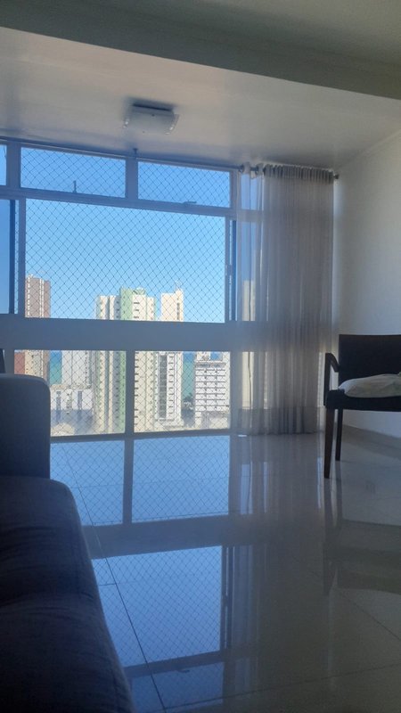 Apartamento à venda com 3 quartos sendo uma suíte, 140m² área útil por R$ 830.000,00 Avenida Engenheiro Domingos Ferreira Recife - 