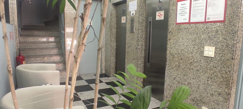 Prédio com Loja e Estacionamento no Centro de Mogi das Cruzes – 10 Andares e 65 Salas - Mogi das Cruzes - 