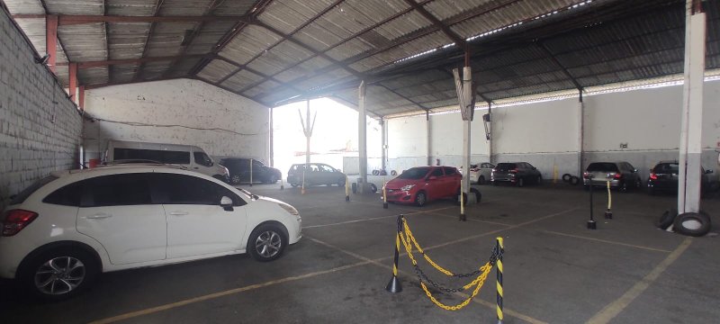 Prédio com Loja e Estacionamento no Centro de Mogi das Cruzes – 10 Andares e 65 Salas - Mogi das Cruzes - 