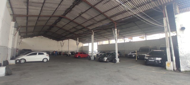 Prédio com Loja e Estacionamento no Centro de Mogi das Cruzes – 10 Andares e 65 Salas - Mogi das Cruzes - 