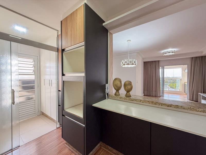 Apartamento À VENDA, 93m² - 3 Dorm. 1 Suíte - R$ 850.000 - Ilê NOTRE DAME - Sorocaba SP Rua Heloísa Oliveira Evangelista Sorocaba - 