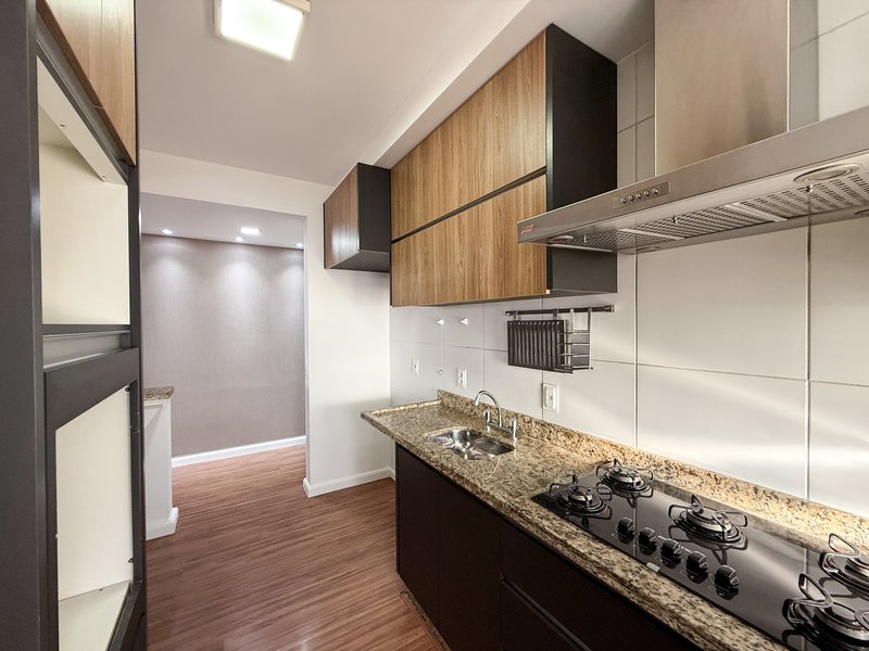 Apartamento À VENDA, 93m² - 3 Dorm. 1 Suíte - R$ 850.000 - Ilê NOTRE DAME - Sorocaba SP Rua Heloísa Oliveira Evangelista Sorocaba - 