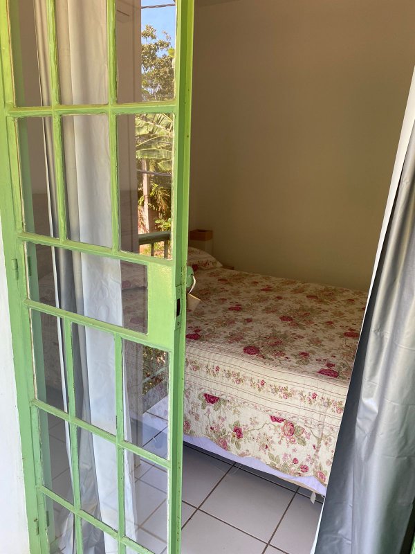 Apartamento 100 metros do mar / 2 dormitórios/ mobiliado e decorado Estrada da balsa  Porto Seguro - 