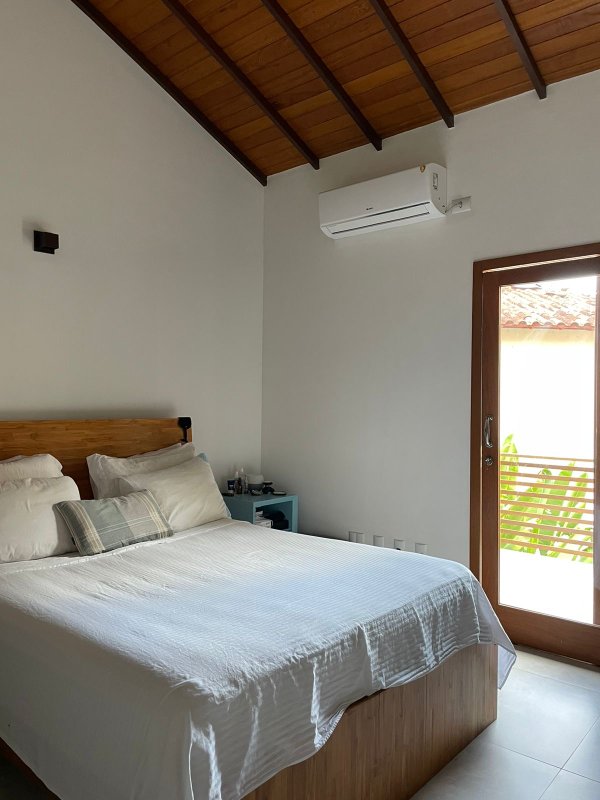 Casa de 3 dormitórios / 200 metros do mar / mobiliado e decorado Estrada da balsa  Porto Seguro - 