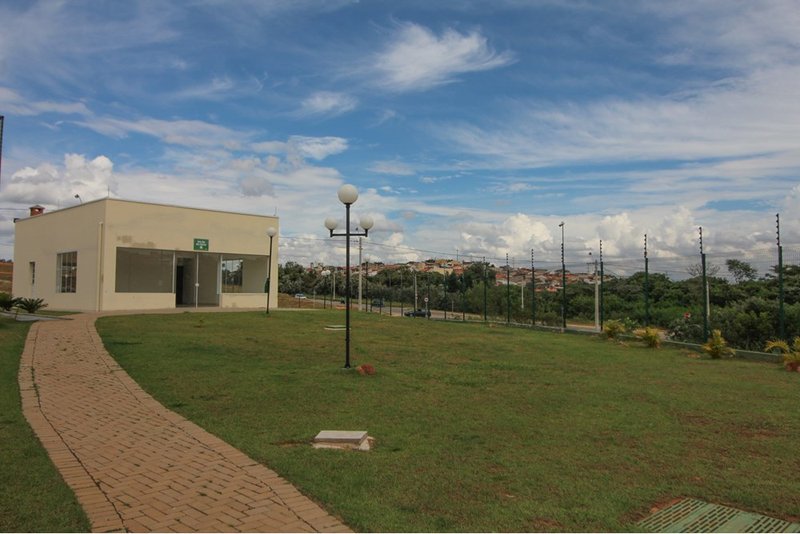 Casa à venda, 120m - 3 Dorm. 1 suíte - R$ 630.000 - Cond. Horto Vilagio - Sorocaba SP Rua João Alberto Paezani Sorocaba - 