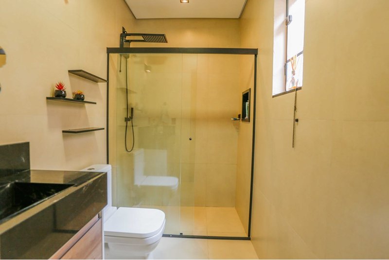 Casa à venda, 120m - 3 Dorm. 1 suíte - R$ 630.000 - Cond. Horto Vilagio - Sorocaba SP Rua João Alberto Paezani Sorocaba - 