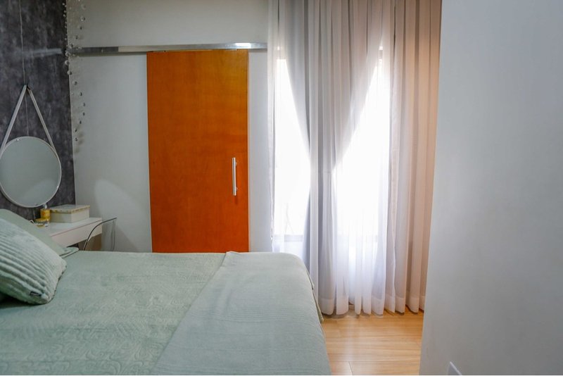 Casa à venda, 120m - 3 Dorm. 1 suíte - R$ 630.000 - Cond. Horto Vilagio - Sorocaba SP Rua João Alberto Paezani Sorocaba - 