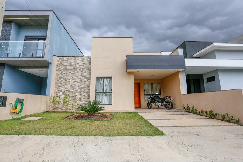 Casa à venda, 120m - 3 Dorm. 1 suíte - R$ 630.000 - Cond. Horto Vilagio - Sorocaba SP Rua João Alberto Paezani Sorocaba - 