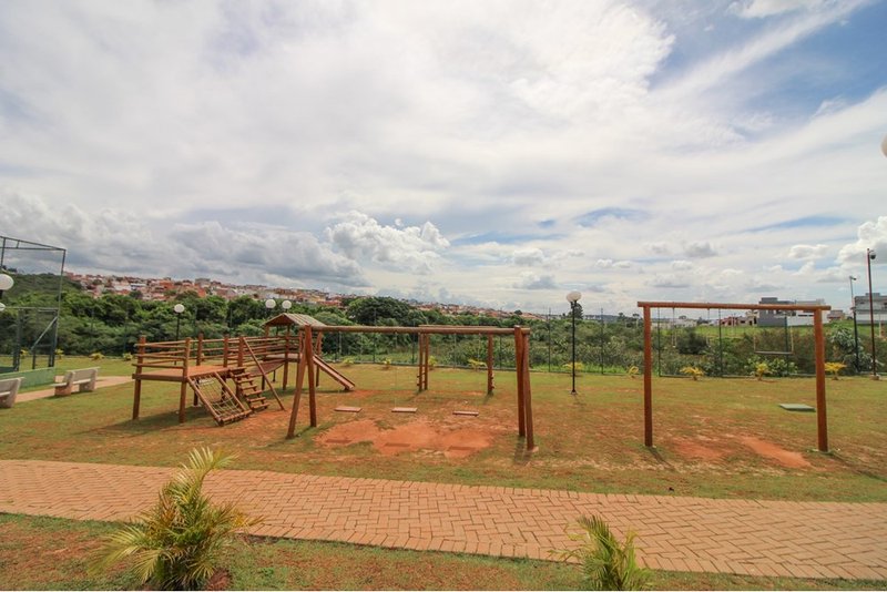Casa à venda, 120m - 3 Dorm. 1 suíte - R$ 630.000 - Cond. Horto Vilagio - Sorocaba SP Rua João Alberto Paezani Sorocaba - 