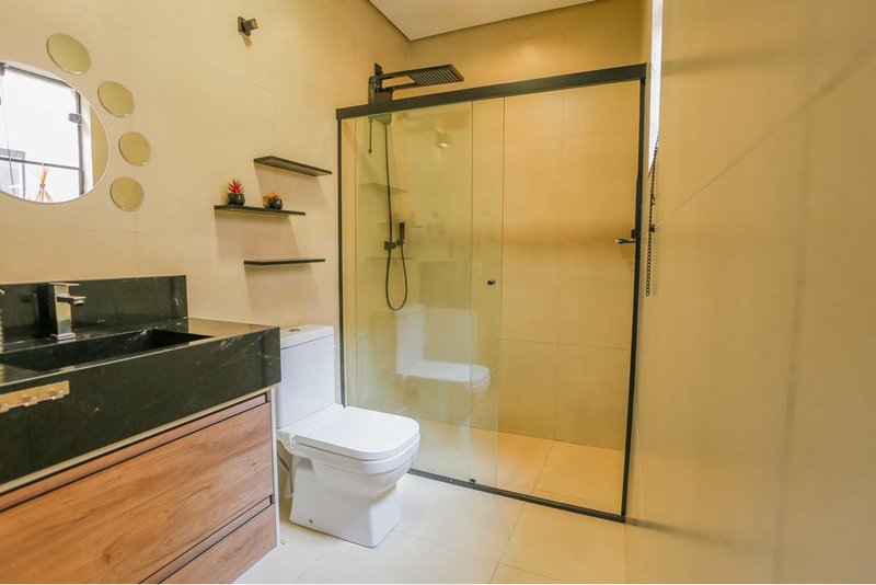Casa à venda, 120m - 3 Dorm. 1 suíte - R$ 630.000 - Cond. Horto Vilagio - Sorocaba SP Rua João Alberto Paezani Sorocaba - 