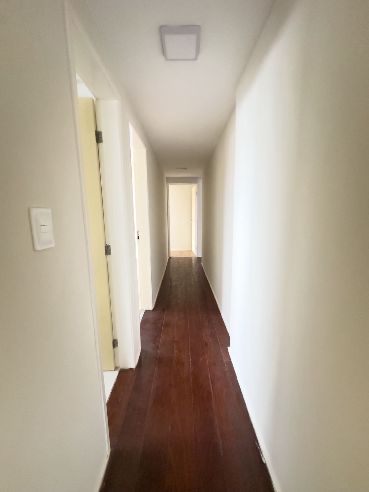 Apartamento à venda com 3 quartos, 168m² - Foto 11
