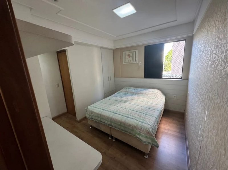 Apartamento mobiliado a venda com 3 quartos sendo uma suíte, 74m² por R$ 600.000,00 Rua da Angustura Recife - 