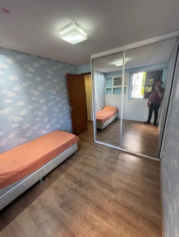 Apartamento mobiliado a venda com 3 quartos sendo uma suíte, 74m² por R$ 600.000,00 Rua da Angustura Recife - 