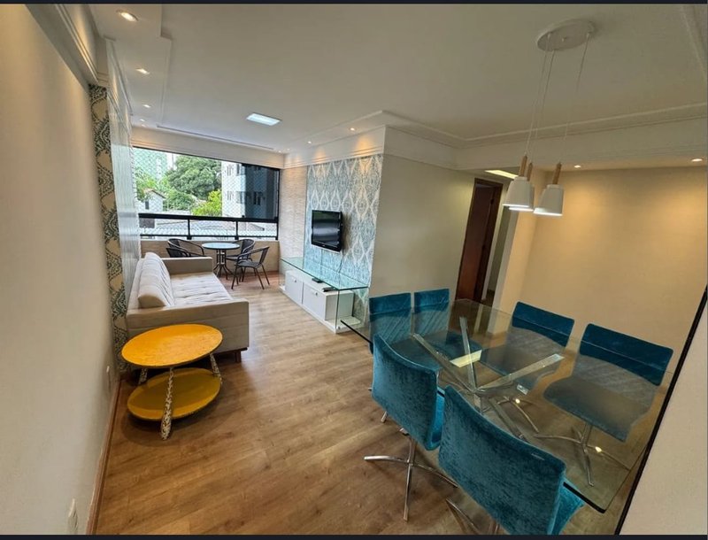 Apartamento mobiliado a venda com 3 quartos sendo uma suíte, 74m² por R$ 600.000,00 Rua da Angustura Recife - 