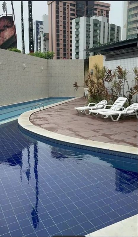 Apartamento mobiliado a venda com 3 quartos sendo uma suíte, 74m² por R$ 600.000,00 Rua da Angustura Recife - 