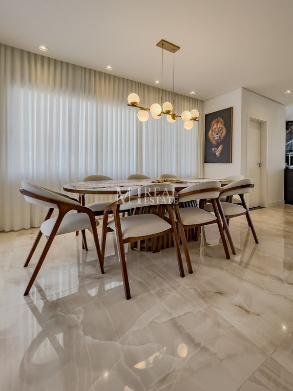 RESIDÊNCIA MODERNA E ELEGANTE, COMPLETA PARA A FAMÍLIA! Rodovia Tapir Rocha Viamão - 